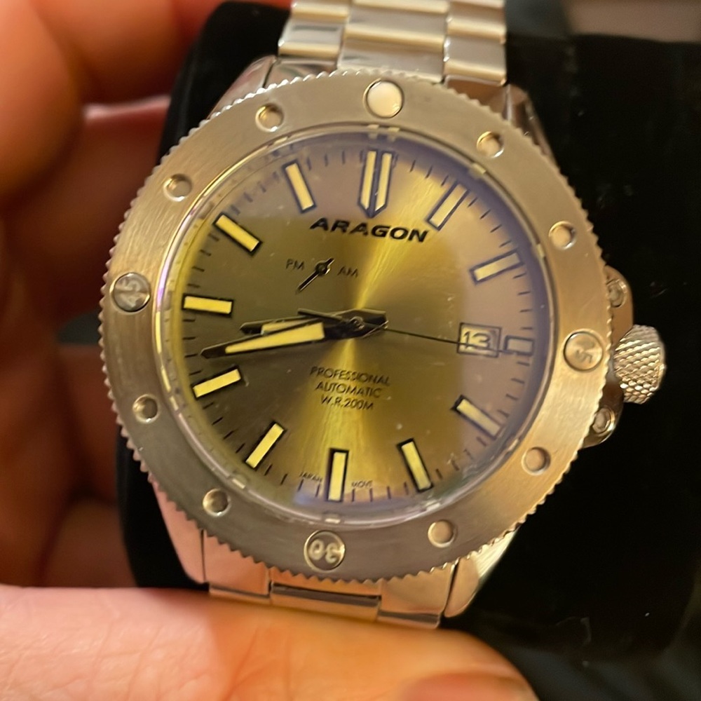 Aragon matador watch
